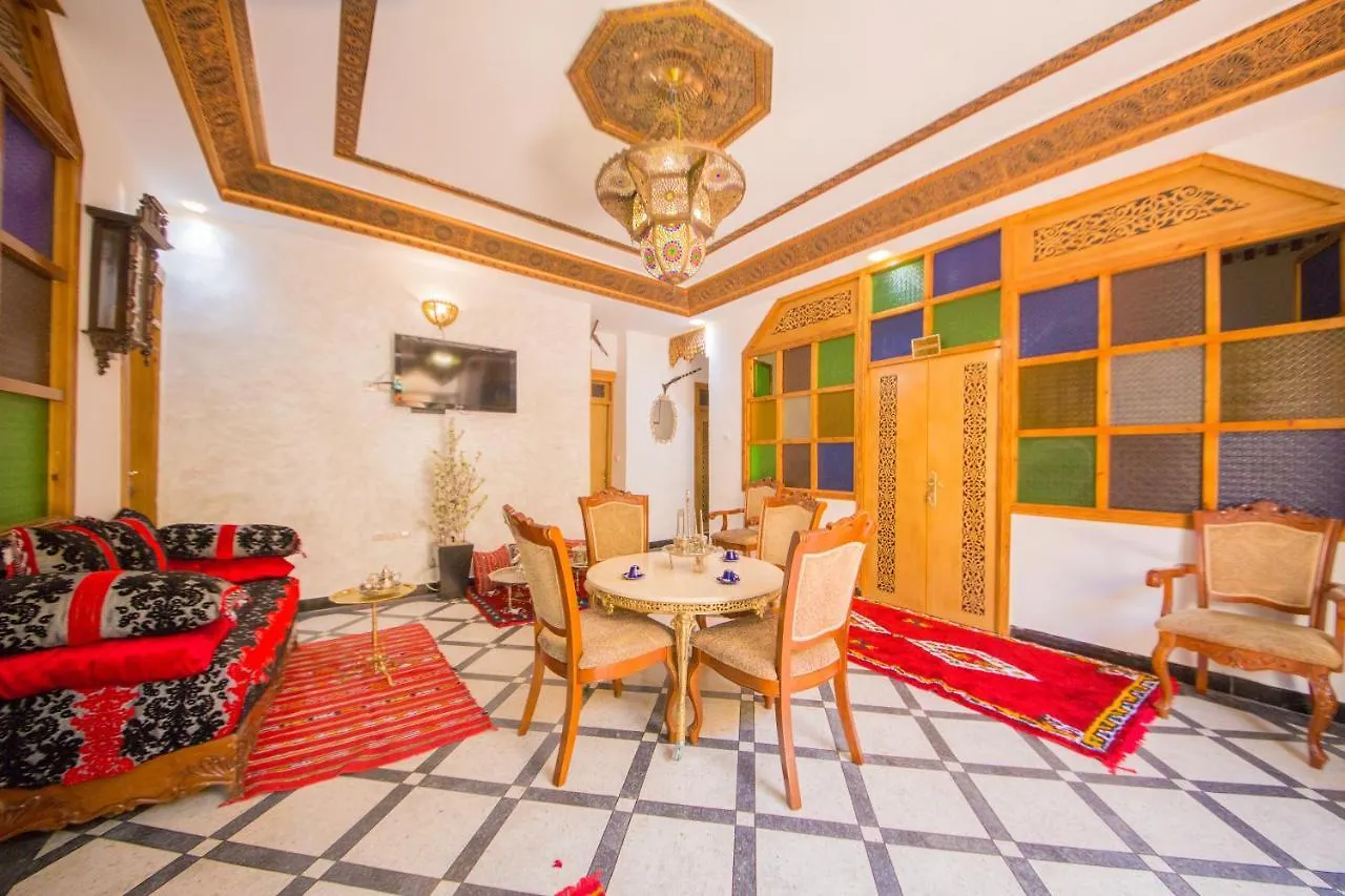 Riad Mahrez Fez